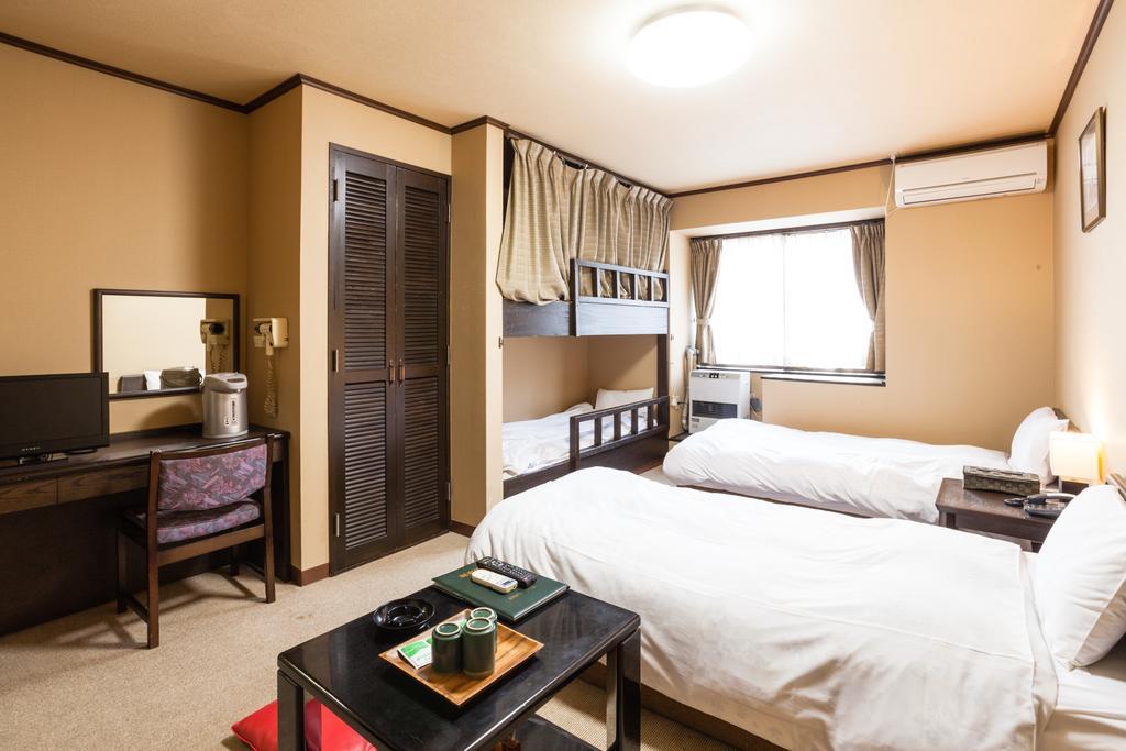Condominium Hotel Naeba West Yuzawa  Bagian luar foto